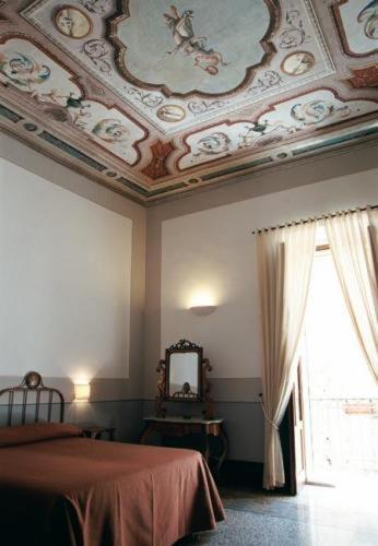 Hotel Palazzo D'Erchia コンヴェルサーノ 部屋 写真