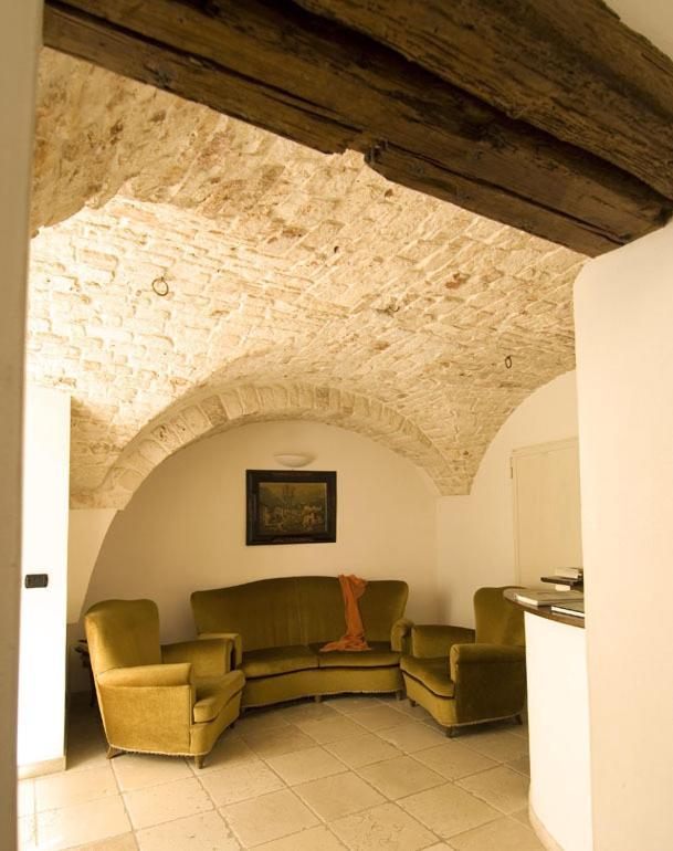 Hotel Palazzo D'Erchia コンヴェルサーノ エクステリア 写真