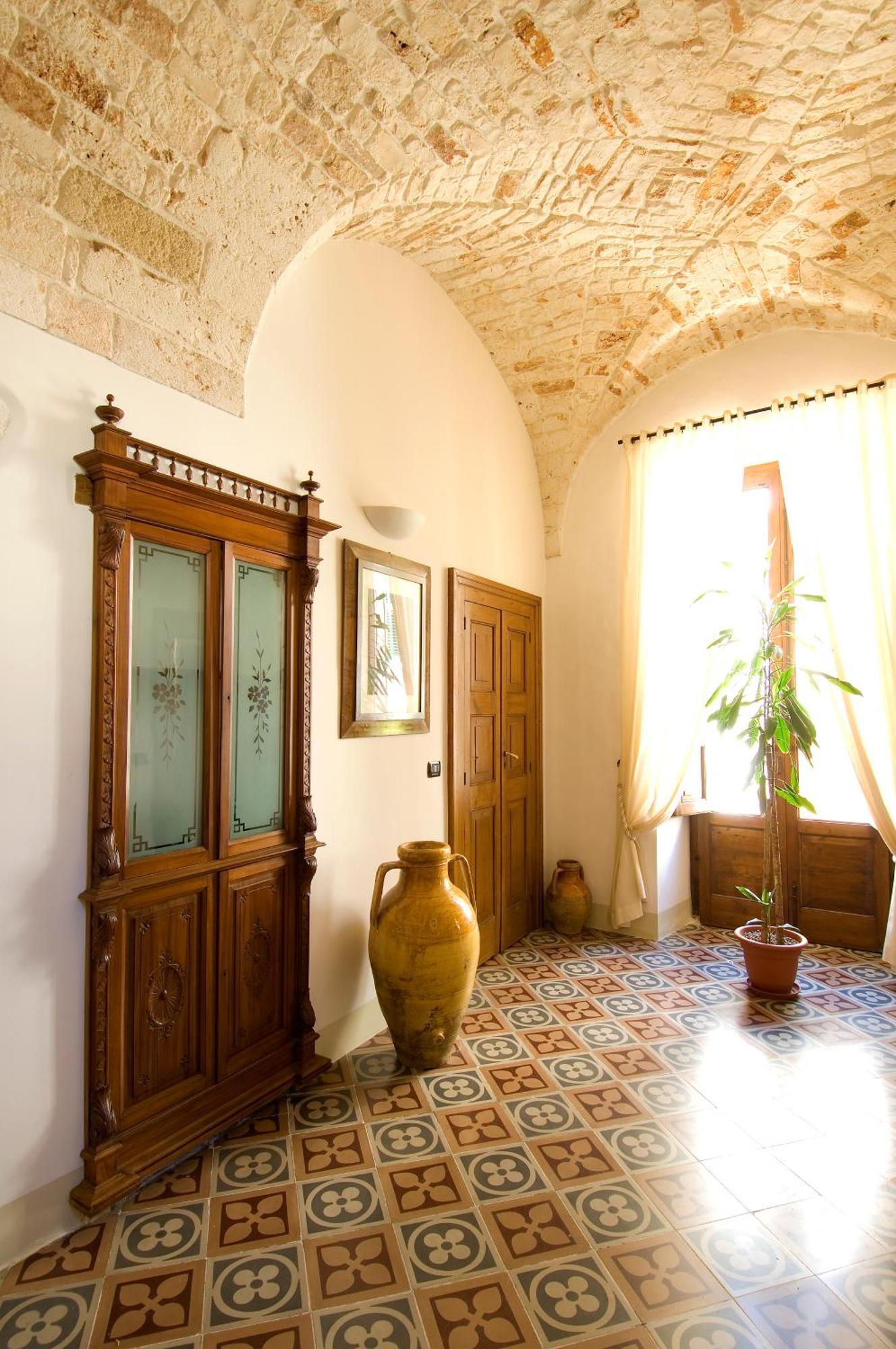 Hotel Palazzo D'Erchia コンヴェルサーノ エクステリア 写真