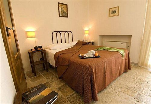 Hotel Palazzo D'Erchia コンヴェルサーノ エクステリア 写真