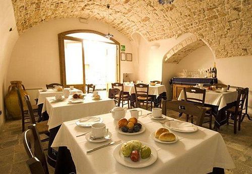 Hotel Palazzo D'Erchia コンヴェルサーノ エクステリア 写真